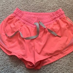 Lululemon Hotty hot short